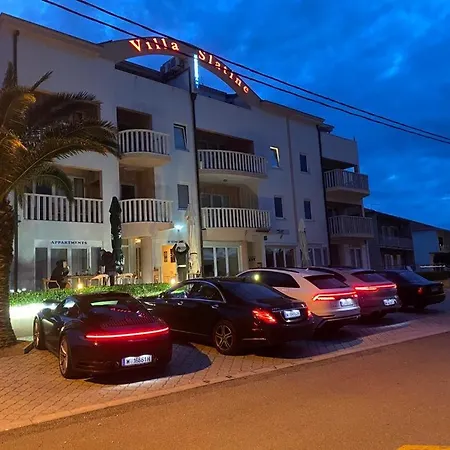 Vila - Beach * Slatine