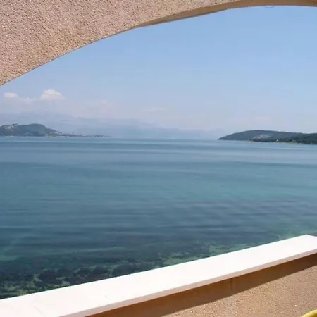 Apartmán Vila - Beach Slatine
